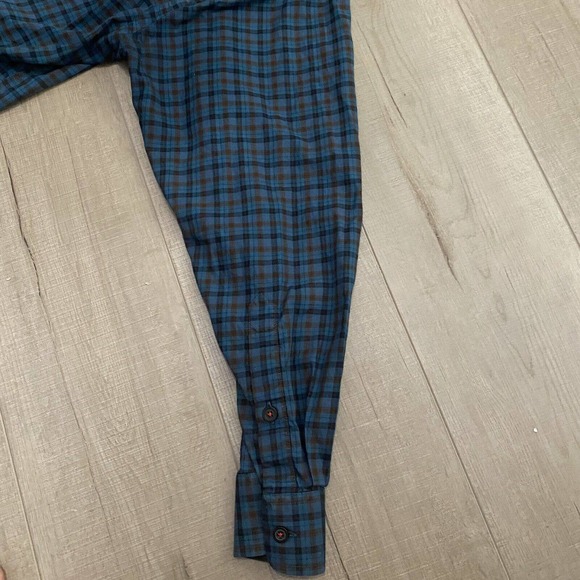 Orvis Button Up Shirt Mens Large Blue Green Flannel Outdoor Pocket Long Sleeve - Picture 8 of 8